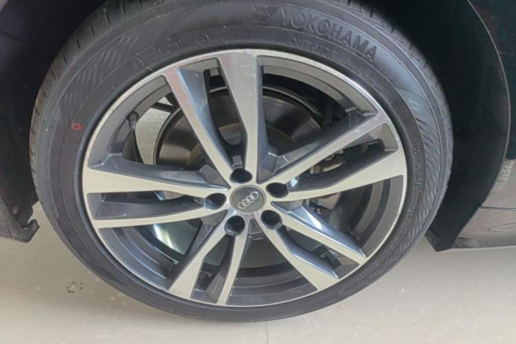 Used Audi A6L 2020 40 TFSI Luxury Dynamic Edition Right Rear Wheel Hub