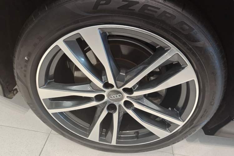Used Audi A6L 2020 40 TFSI Luxury Dynamic Edition Right Rear Wheel Hub