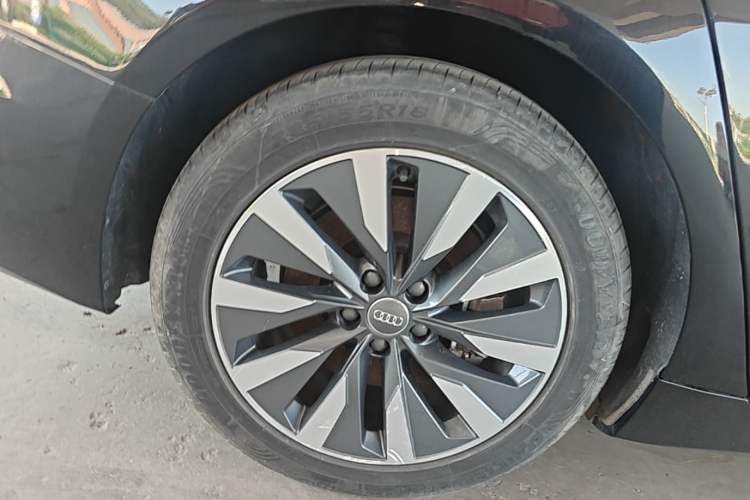 Used Audi A6L 2020 45 TFSI Prestige Elegant Edition Right Rear Wheel Hub
