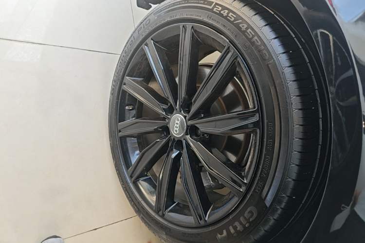 Used Audi A6L 2020 45 TFSI Prestige Dynamic Edition Right Rear Wheel Hub