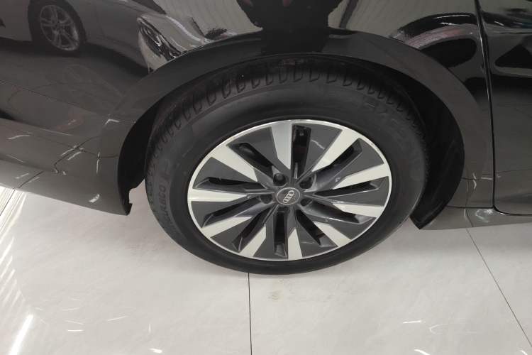 Used Audi A6L 2020 45 TFSI Prestige Elegant Edition Right Rear Wheel Hub