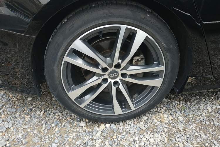 Used Audi A6L 2020 40 TFSI Luxury Dynamic Edition Right Rear Wheel Hub