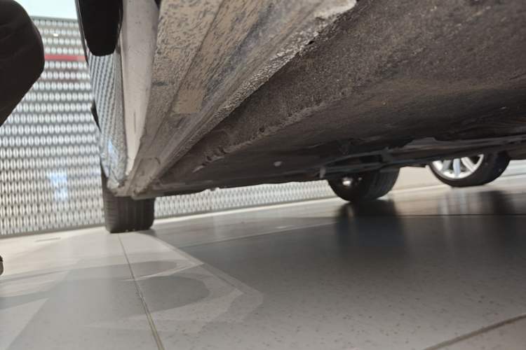 Used Audi A6L 2020 40 TFSI Luxury Dynamic Edition Right Side Sill