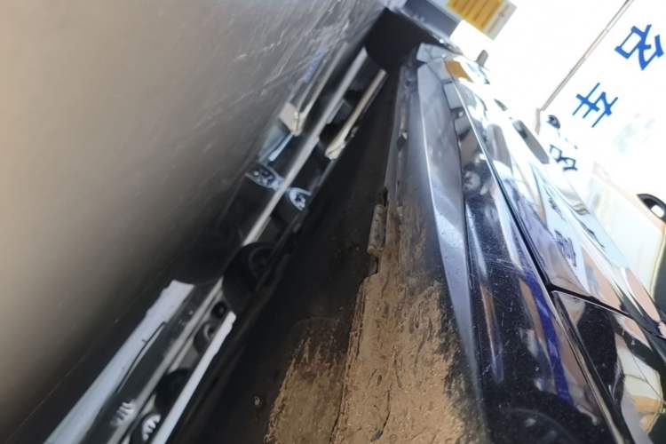 Used Audi A6L 2020 45 TFSI Prestige Elegant Edition Right Side Sill