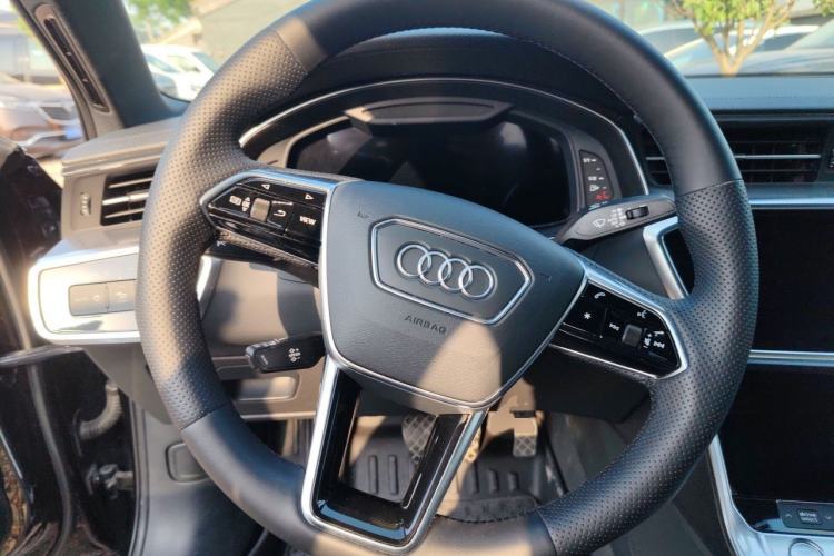 Used Audi A6L 2020 40 TFSI Luxury Dynamic Edition Steering Wheel