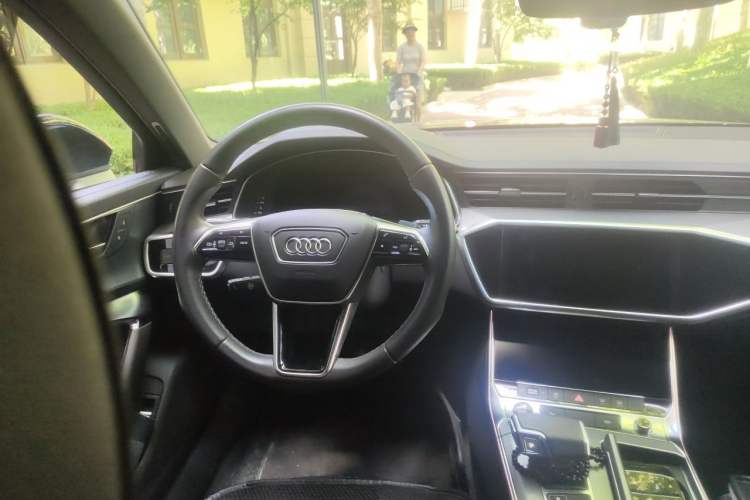 Used Audi A6L 2020 40 TFSI Luxury Dynamic Edition Steering Wheel