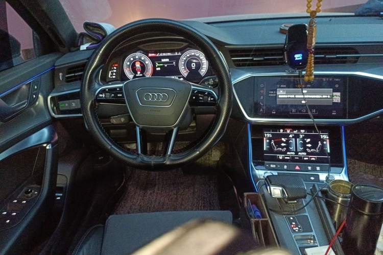 Used Audi A6L 2020 45 TFSI Prestige Dynamic Edition Steering Wheel