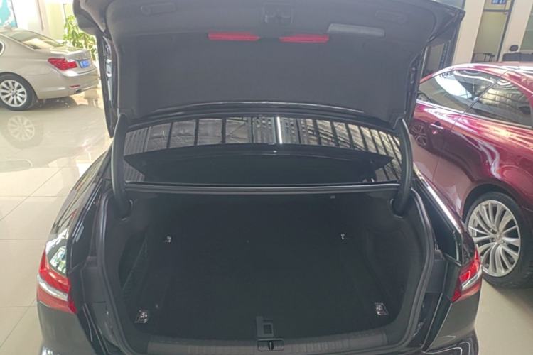 Used Audi A6L 2020 40 TFSI Luxury Dynamic Edition Trunk