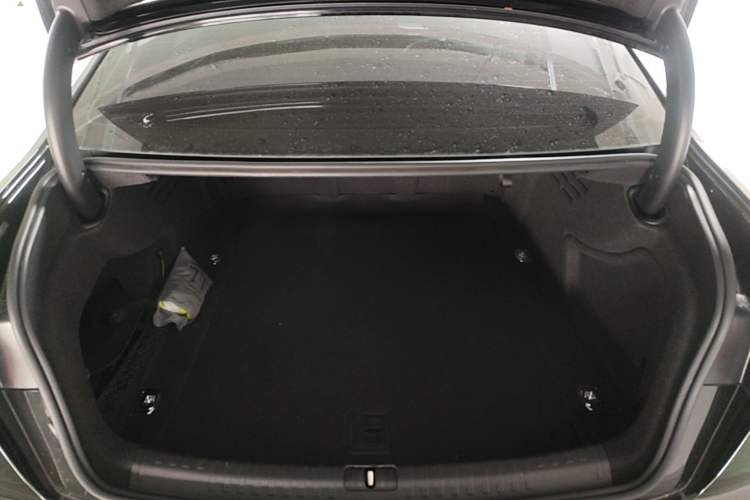 Used Audi A6L 2020 40 TFSI Luxury Prestige Edition Trunk