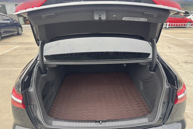 Used Audi A6L 2020 40 TFSI Luxury Prestige Edition Trunk