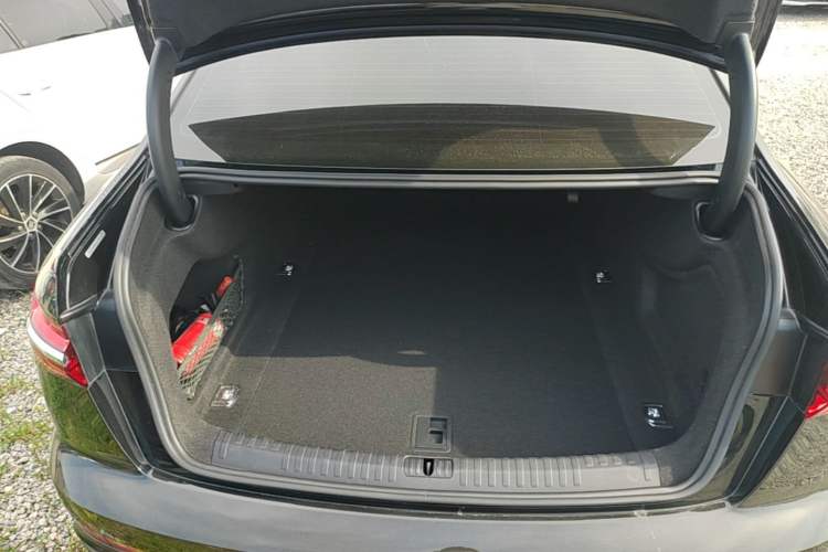 Used Audi A6L 2020 45 TFSI Prestige Dynamic Edition Trunk