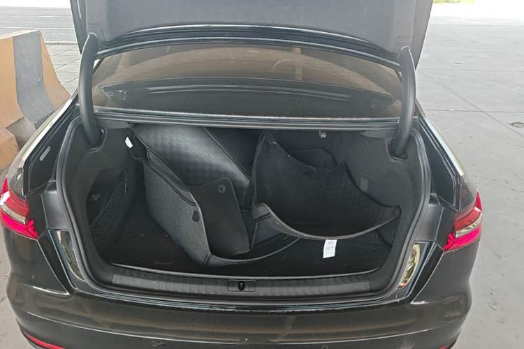 Used Audi A6L 2020 45 TFSI Prestige Elegant Edition Trunk