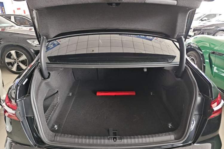 Used Audi A6L 2020 40 TFSI Luxury Dynamic Edition Trunk
