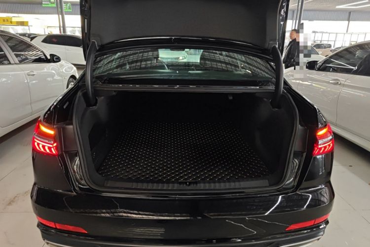Used Audi A6L 2020 40 TFSI Luxury Dynamic Edition Trunk