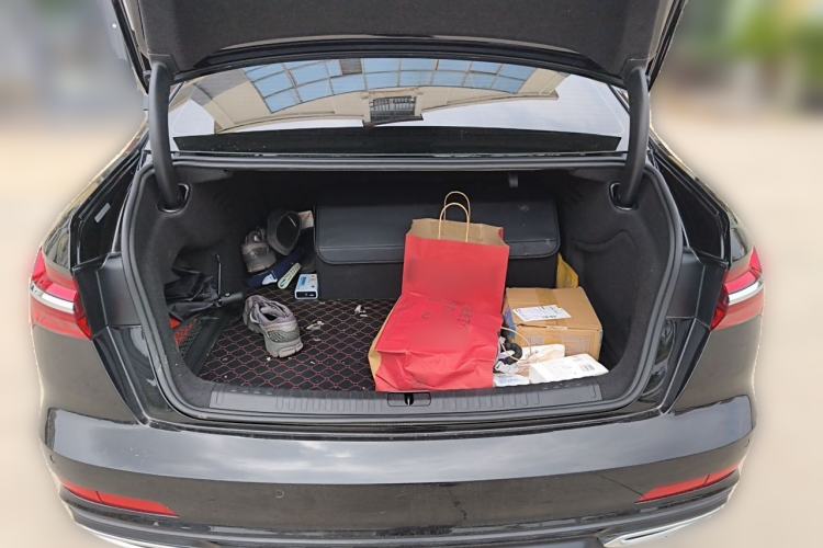 Used Audi A6L 2020 40 TFSI Luxury Dynamic Edition Trunk