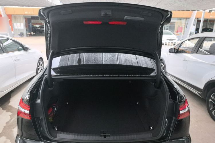 Used Audi A6L 2020 40 TFSI Luxury Prestige Edition Trunk