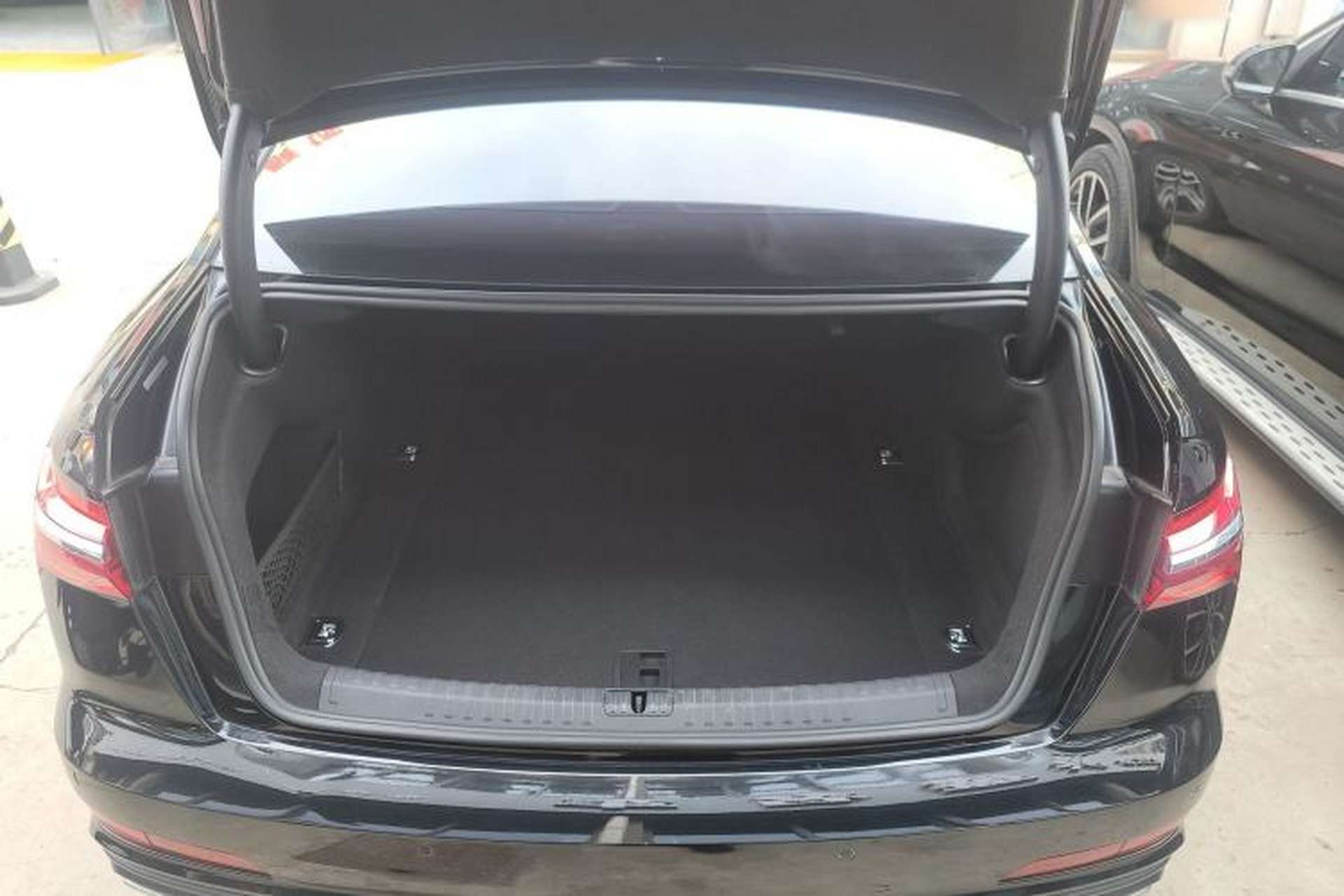 Used Audi A6L 2020 40 TFSI Luxury Dynamic Edition Trunk