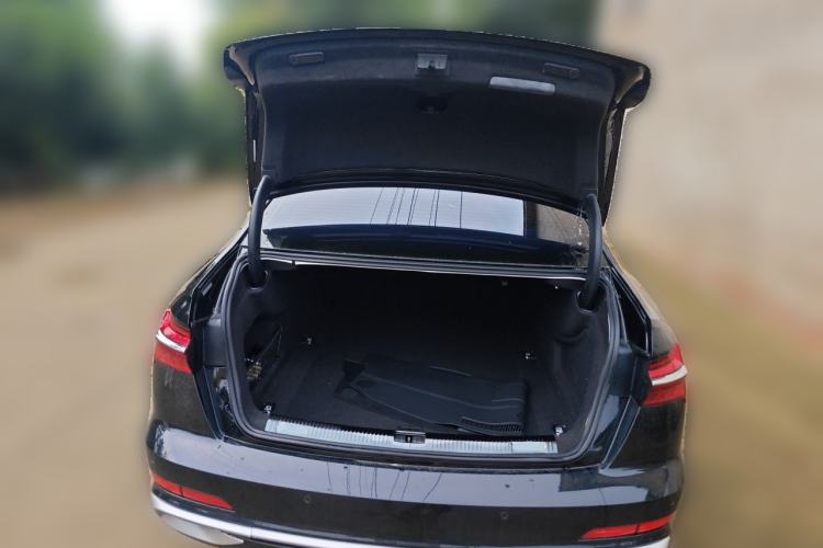 Used Audi A6L 2020 40 TFSI Luxury Dynamic Edition Trunk