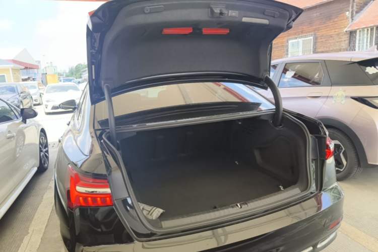 Used Audi A6L 2020 40 TFSI Luxury Prestige Edition Trunk