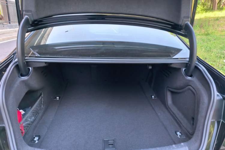 Used Audi A6L 2020 40 TFSI Luxury Prestige Edition Trunk