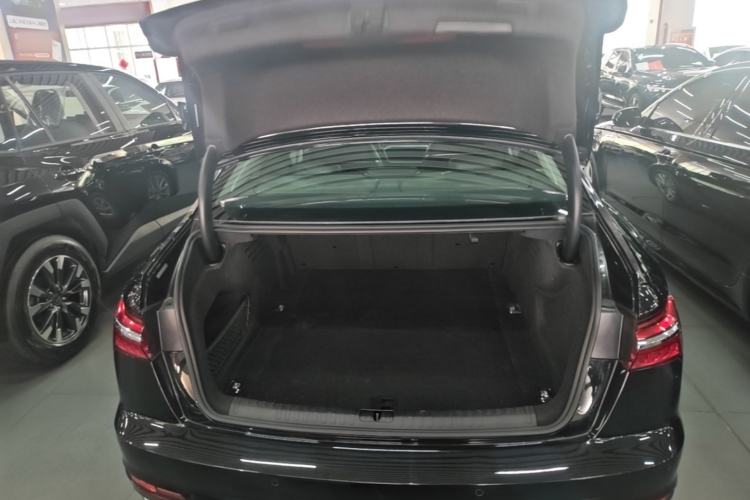 Used Audi A6L 2020 40 TFSI Luxury Prestige Edition Trunk