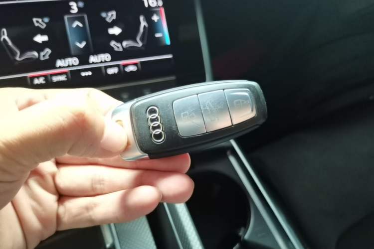 Used Audi A6L 2020 40 TFSI Luxury Dynamic Edition Vehicle Key