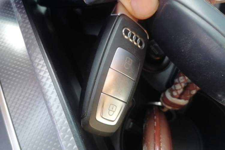 Used Audi A6L 2020 40 TFSI Luxury Dynamic Edition Vehicle Key