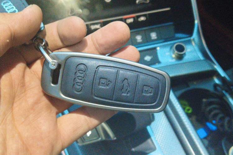 Used Audi A6L 2020 45 TFSI Prestige Dynamic Edition Vehicle Key