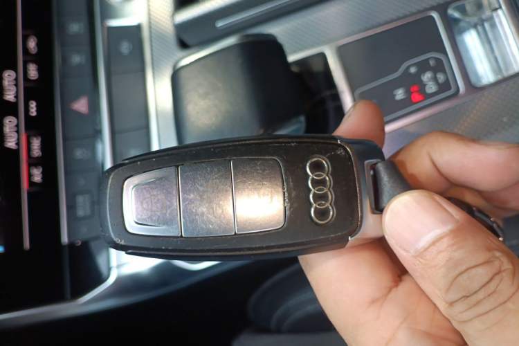 Used Audi A6L 2020 40 TFSI Luxury Dynamic Edition Vehicle Key