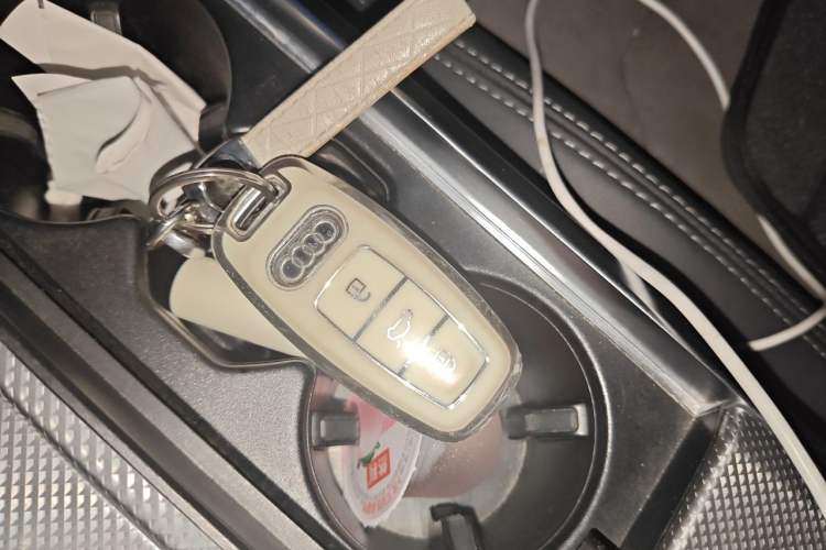 Used Audi A6L 2020 40 TFSI Luxury Dynamic Edition Vehicle Key