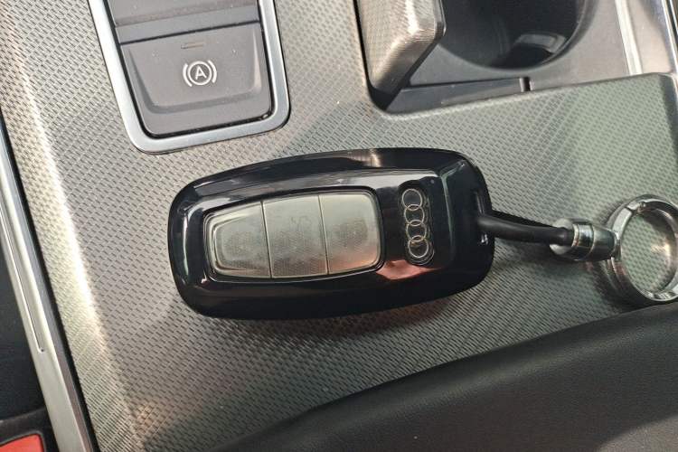 Used Audi A6L 2020 40 TFSI Luxury Dynamic Edition Vehicle Key