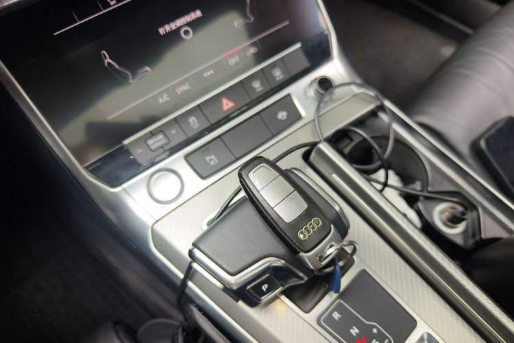 Used Audi A6L 2020 40 TFSI Luxury Prestige Edition Vehicle Key