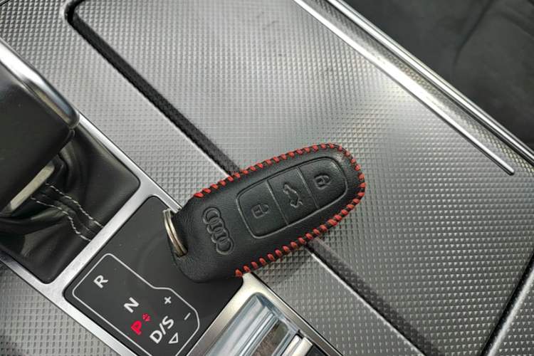 Used Audi A6L 2020 45 TFSI Prestige Dynamic Edition Vehicle Key