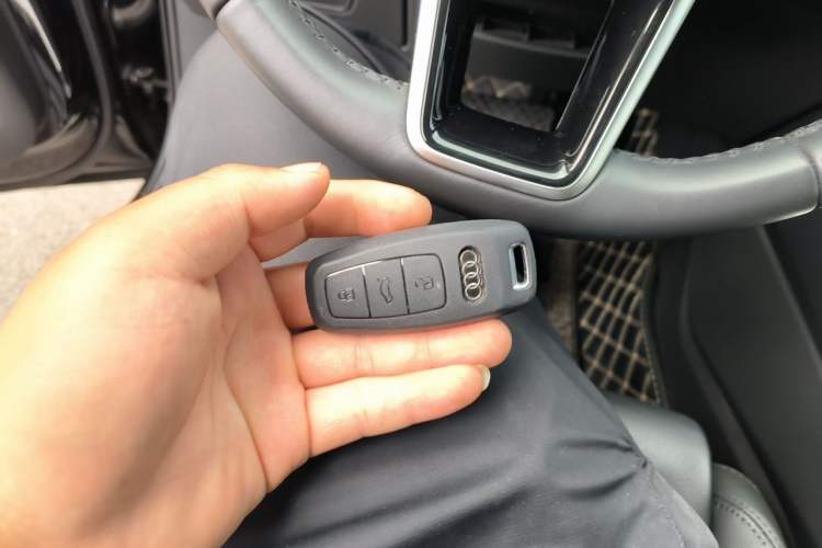 Used Audi A6L 2020 45 TFSI Prestige Elegant Edition Vehicle Key