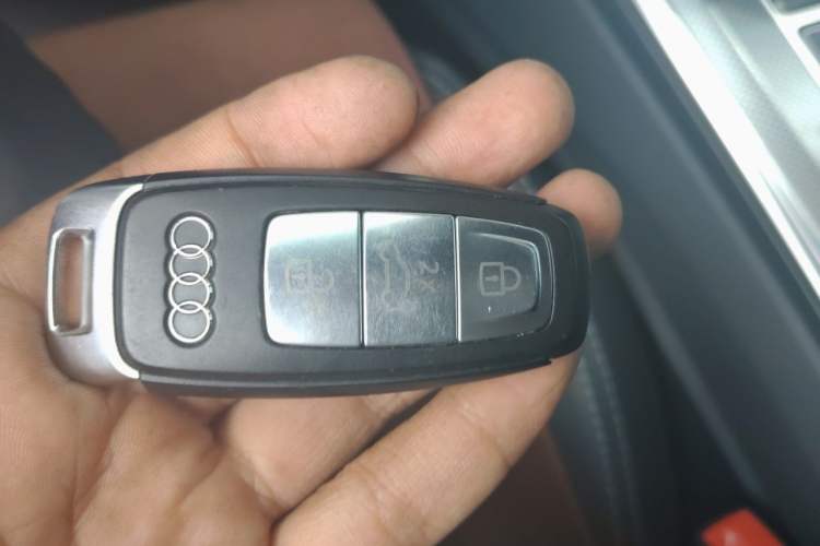 Used Audi A6L 2020 45 TFSI Prestige Dynamic Edition Vehicle Key
