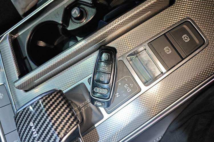 Used Audi A6L 2020 45 TFSI Prestige Dynamic Edition Vehicle Key