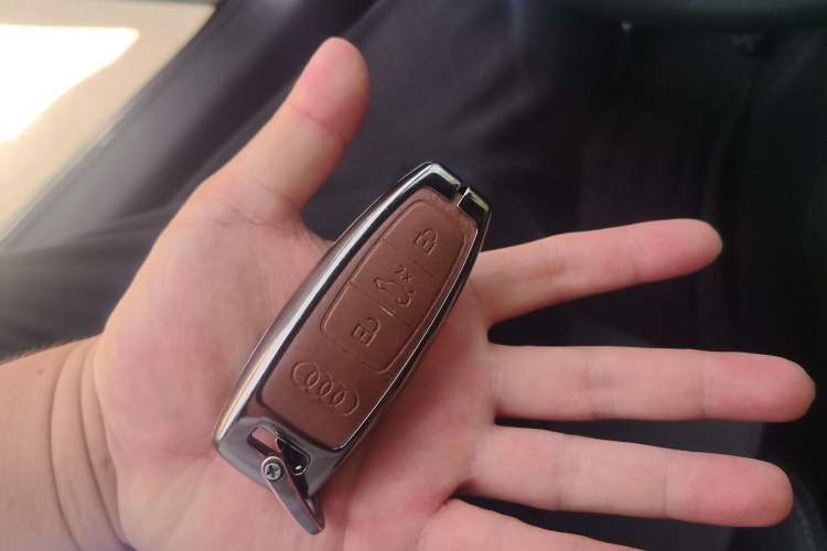 Used Audi A6L 2020 45 TFSI Prestige Dynamic Edition Vehicle Key