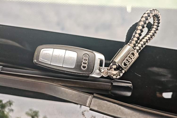 Used Audi A6L 2020 45 TFSI Prestige Dynamic Edition Vehicle Key