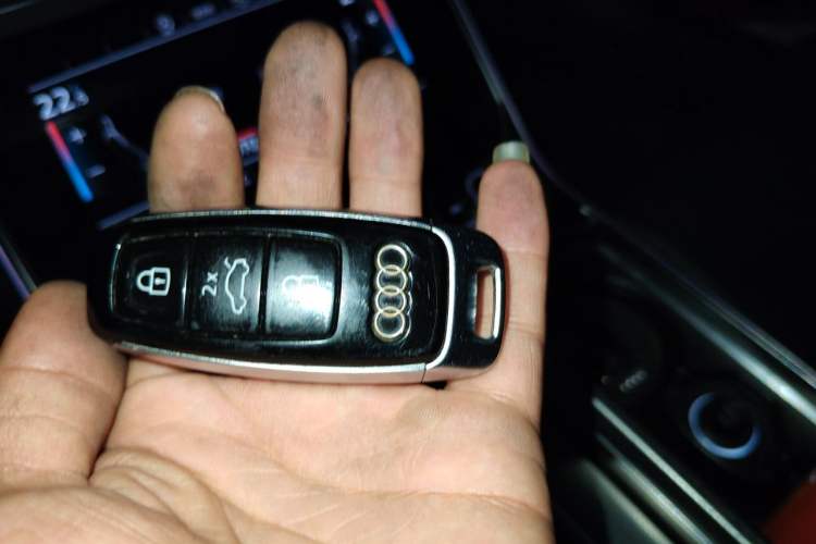 Used Audi A6L 2020 45 TFSI Prestige Elegant Edition Vehicle Key