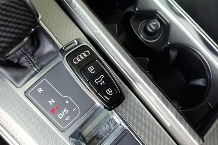 Used Audi A6L 2020 45 TFSI Prestige Elegant Edition Vehicle Key