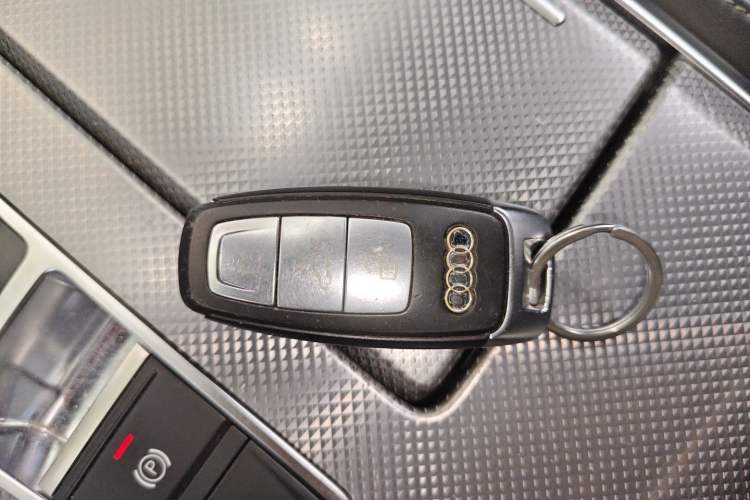 Used Audi A6L 2020 40 TFSI Luxury Dynamic Edition Vehicle Key