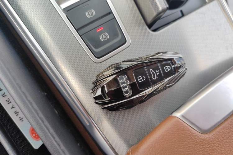 Used Audi A6L 2020 45 TFSI quattro Prestige Elegant Edition Vehicle Key