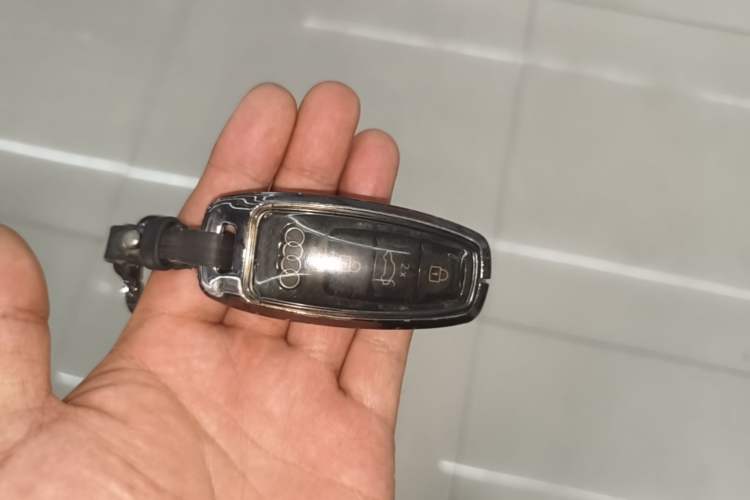 Used Audi A6L 2020 45 TFSI Prestige Dynamic Edition Vehicle Key