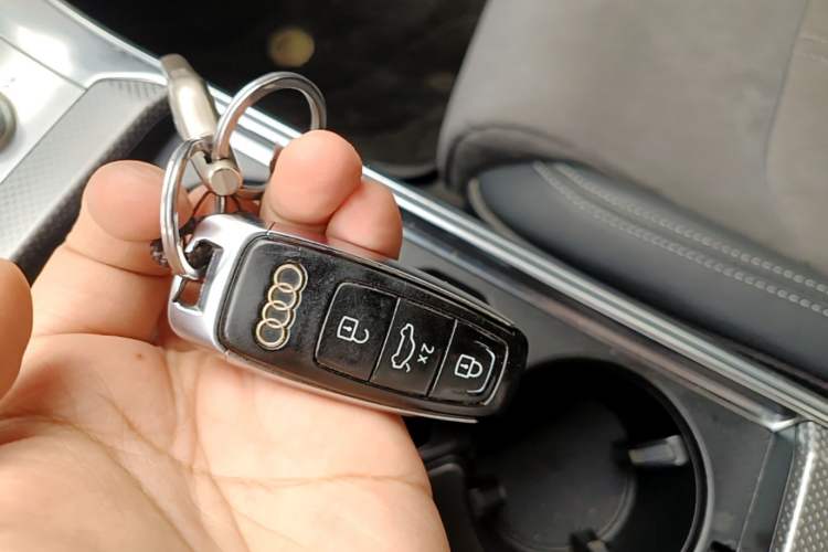 Used Audi A6L 2020 45 TFSI Prestige Dynamic Edition Vehicle Key