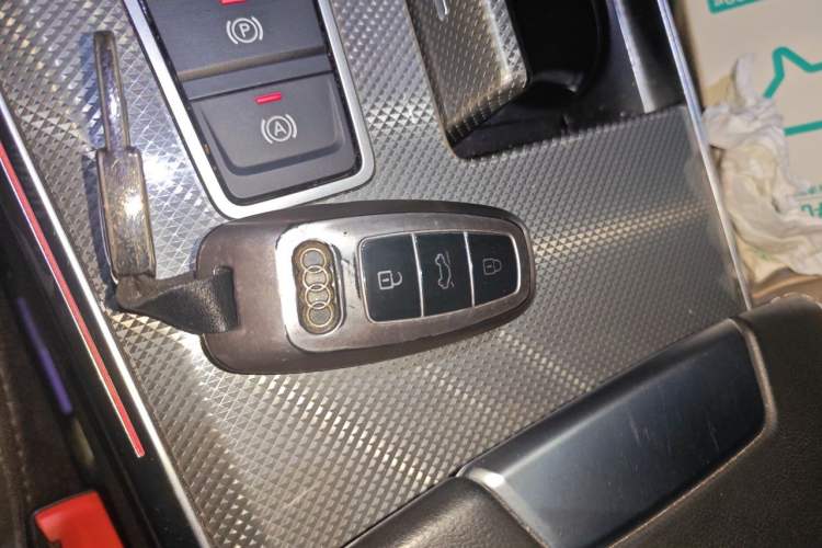 Used Audi A6L 2020 45 TFSI Prestige Dynamic Edition Vehicle Key