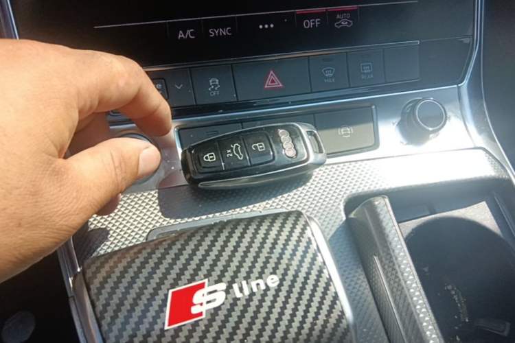 Used Audi A6L 2020 45 TFSI Prestige Dynamic Edition Vehicle Key