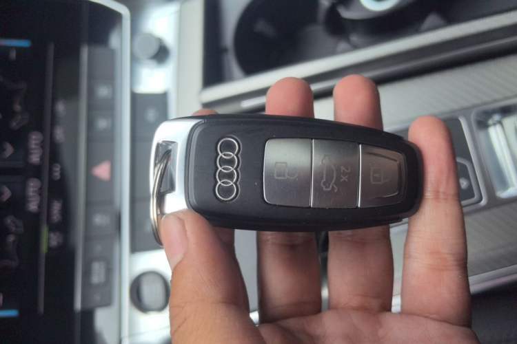 Used Audi A6L 2020 45 TFSI Prestige Elegant Edition Vehicle Key