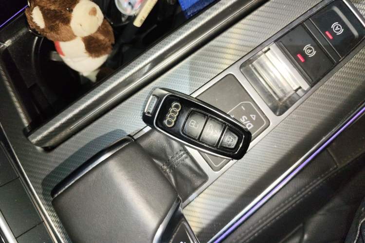 Used Audi A6L 2020 45 TFSI quattro Prestige Elegant Edition Vehicle Key