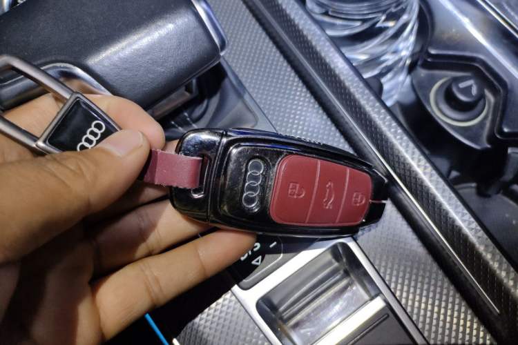 Used Audi A6L 2020 45 TFSI Prestige Dynamic Edition Vehicle Key