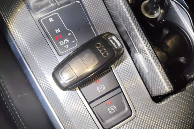 Used Audi A6L 2020 40 TFSI Luxury Dynamic Edition Vehicle Key